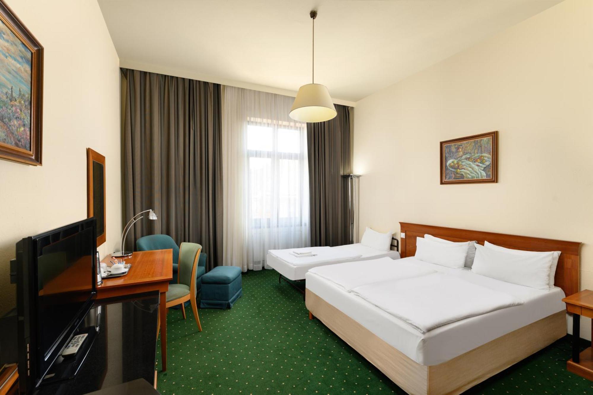 Danubius Hotel Hungaria City Center Budapeszt Pokój zdjęcie